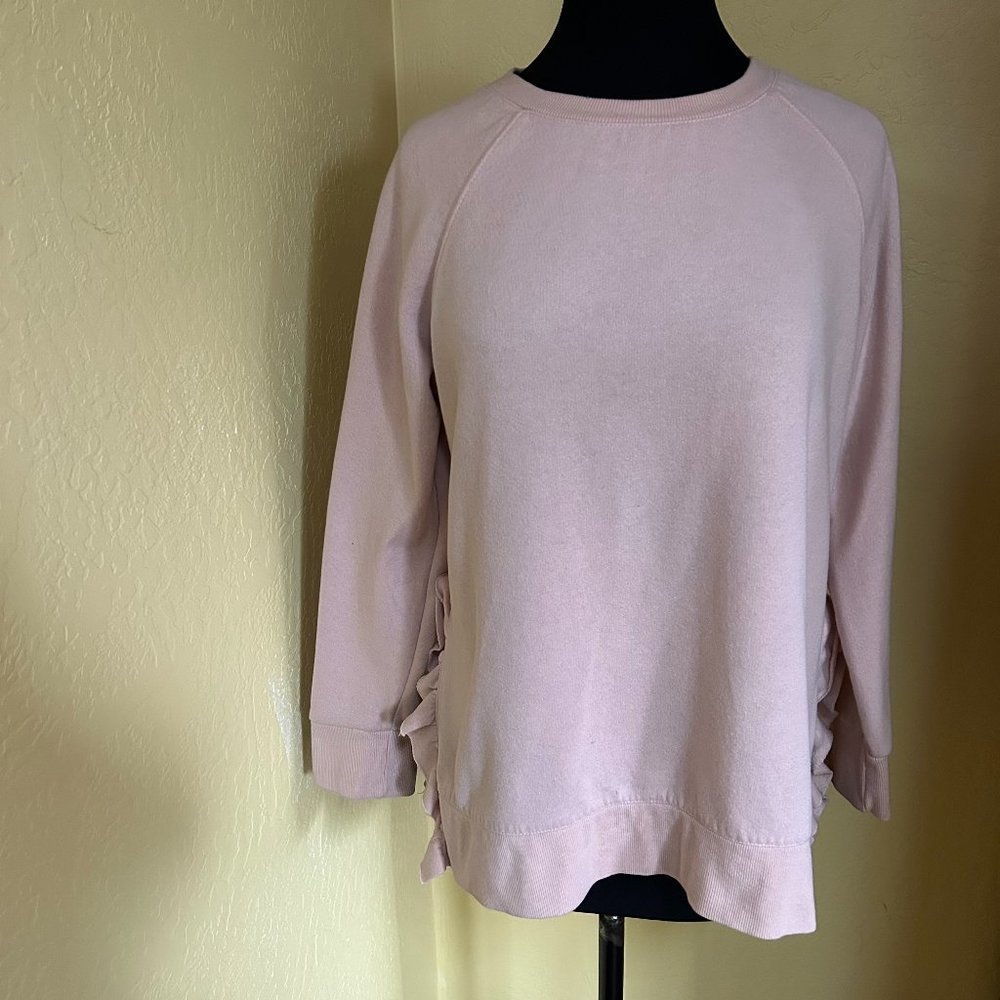 Alya Light Pink High Low Ruffle Detail Crewneck Women's Sweatshirt Medium (1417)